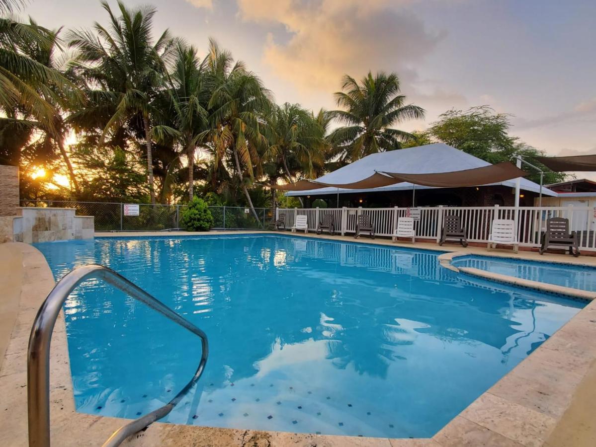 Combate Beach Resort Cabo Rojo Exterior foto